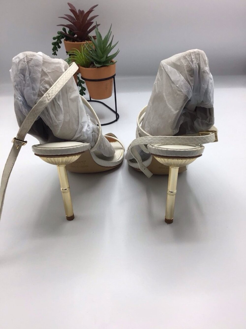 Aldo Womens White Metallic Gold Strappy Lace Up Heels Size 9 - Picture 2 of 9